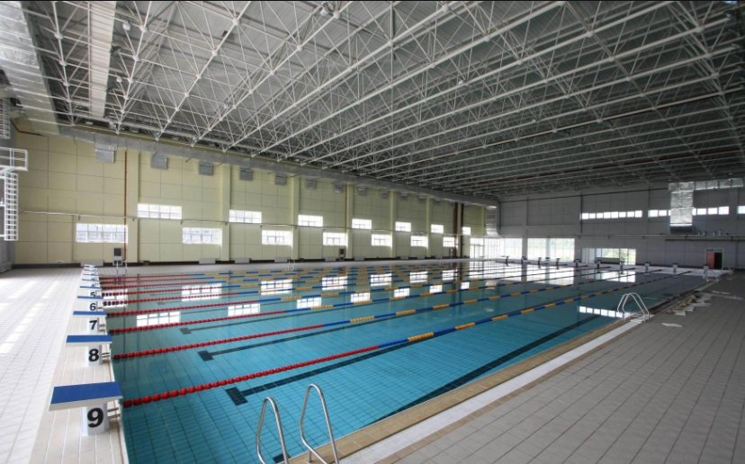 某市体育中心游泳馆网架维修的原因分析